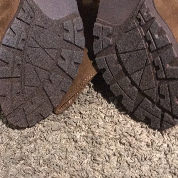 (UNR8ED) BROWN (Sz.8.5-W) upper textile/Outsole:Leather/Man Made - Picture 12 of 12